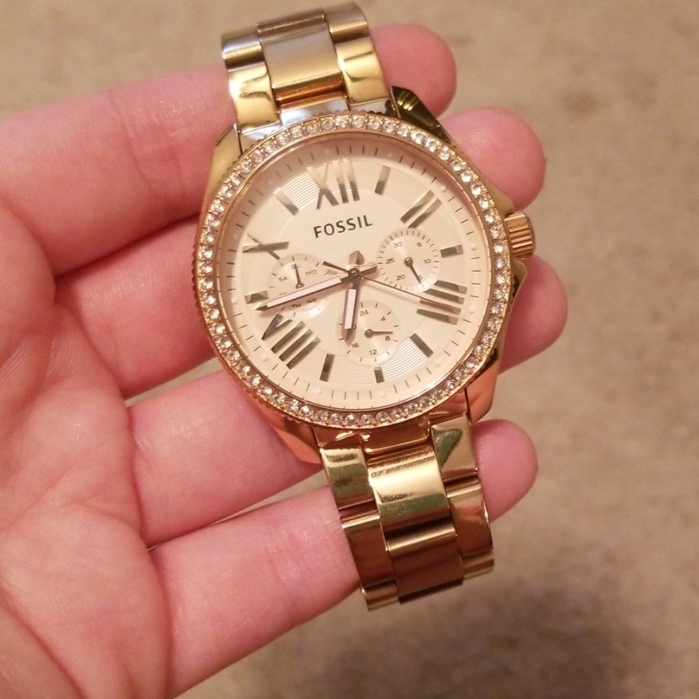 Rose gold Fossil Watch
